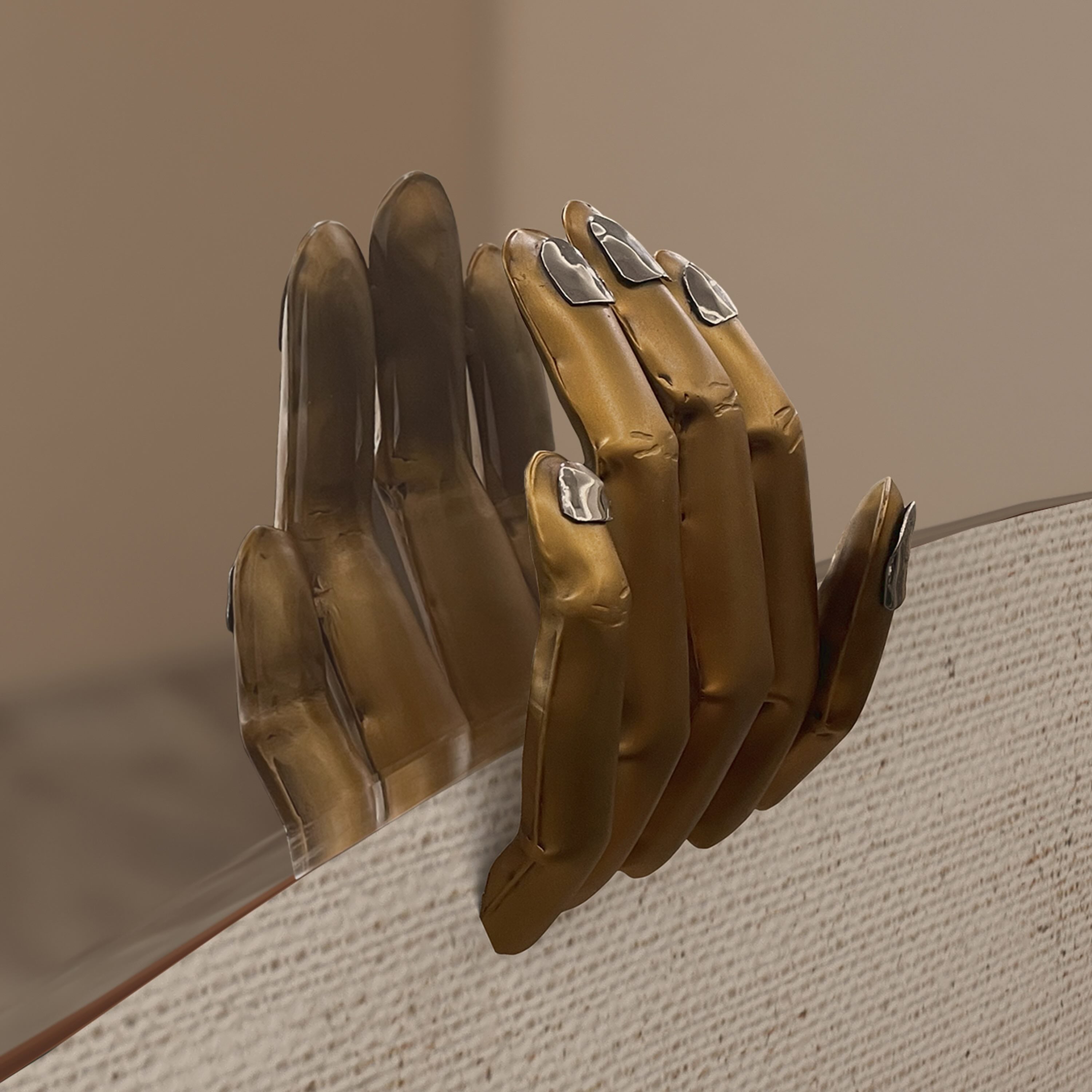 E Mirror